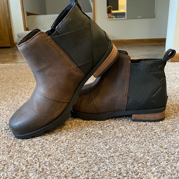 Sorel Shoes - Sorel Women’s Chelsea Boot